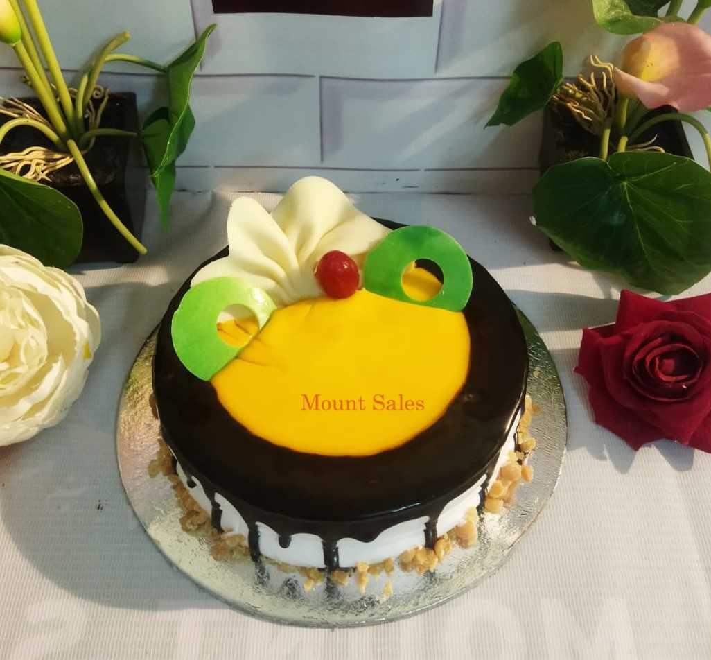 Premium RED N White Velvet Cake