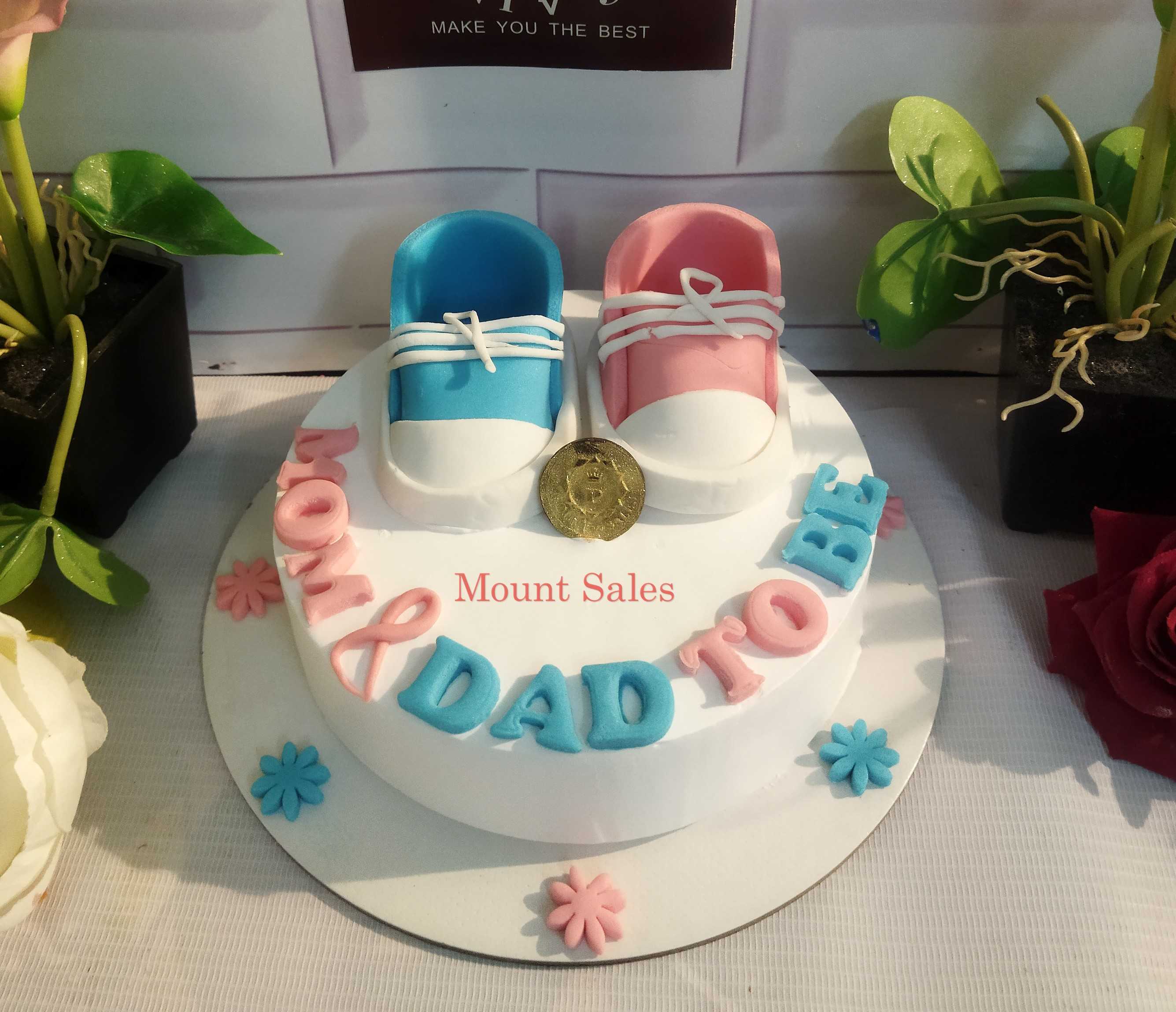 Premium RED N White Velvet Cake