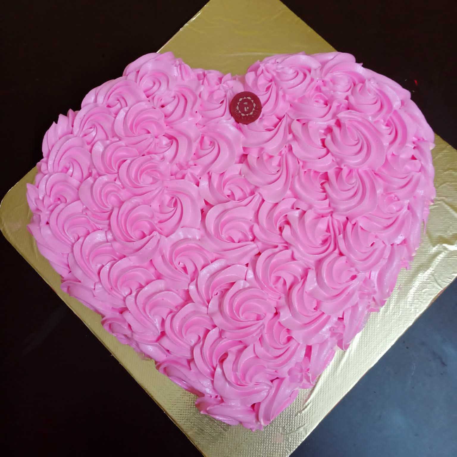 Premium RED N White Velvet Cake