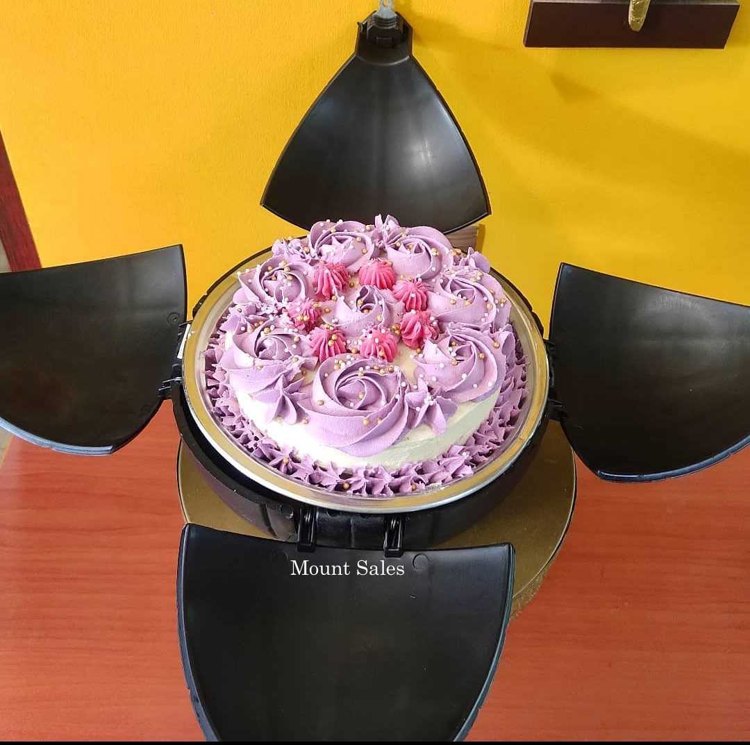 Premium RED N White Velvet Cake