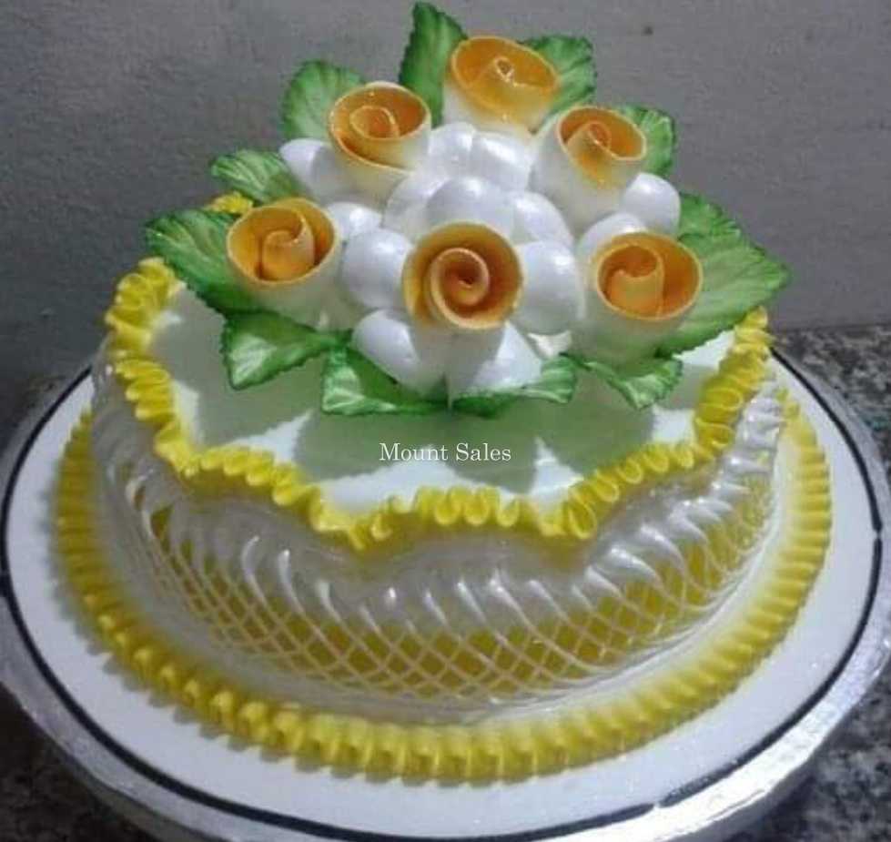 Premium RED N White Velvet Cake