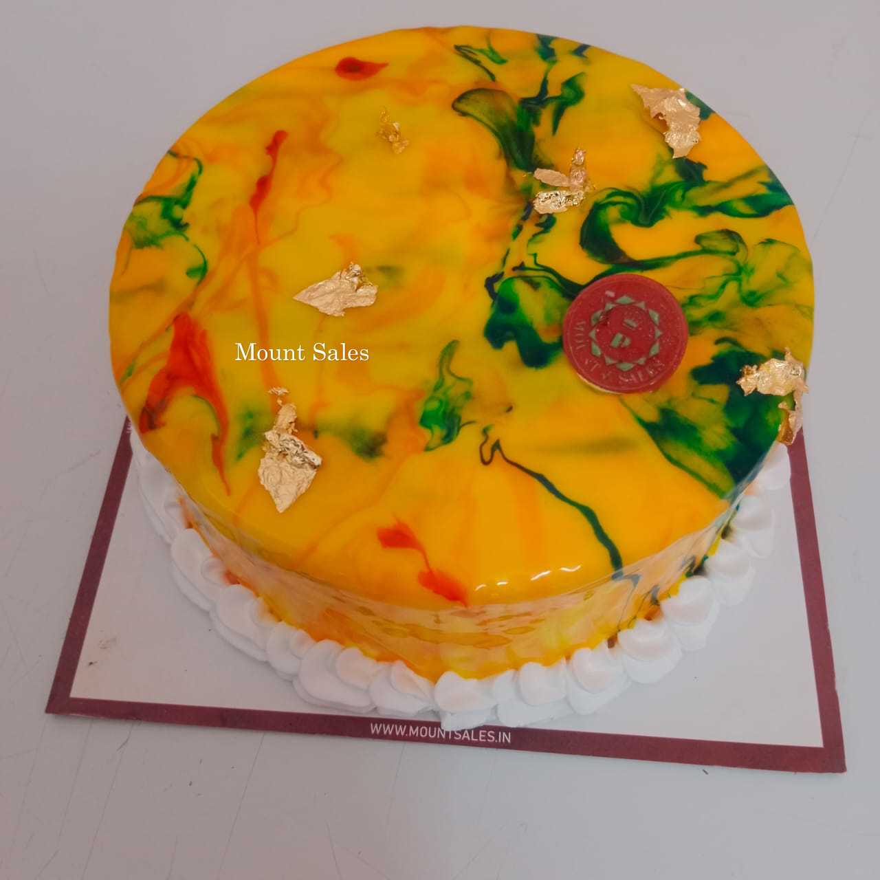 Premium RED N White Velvet Cake