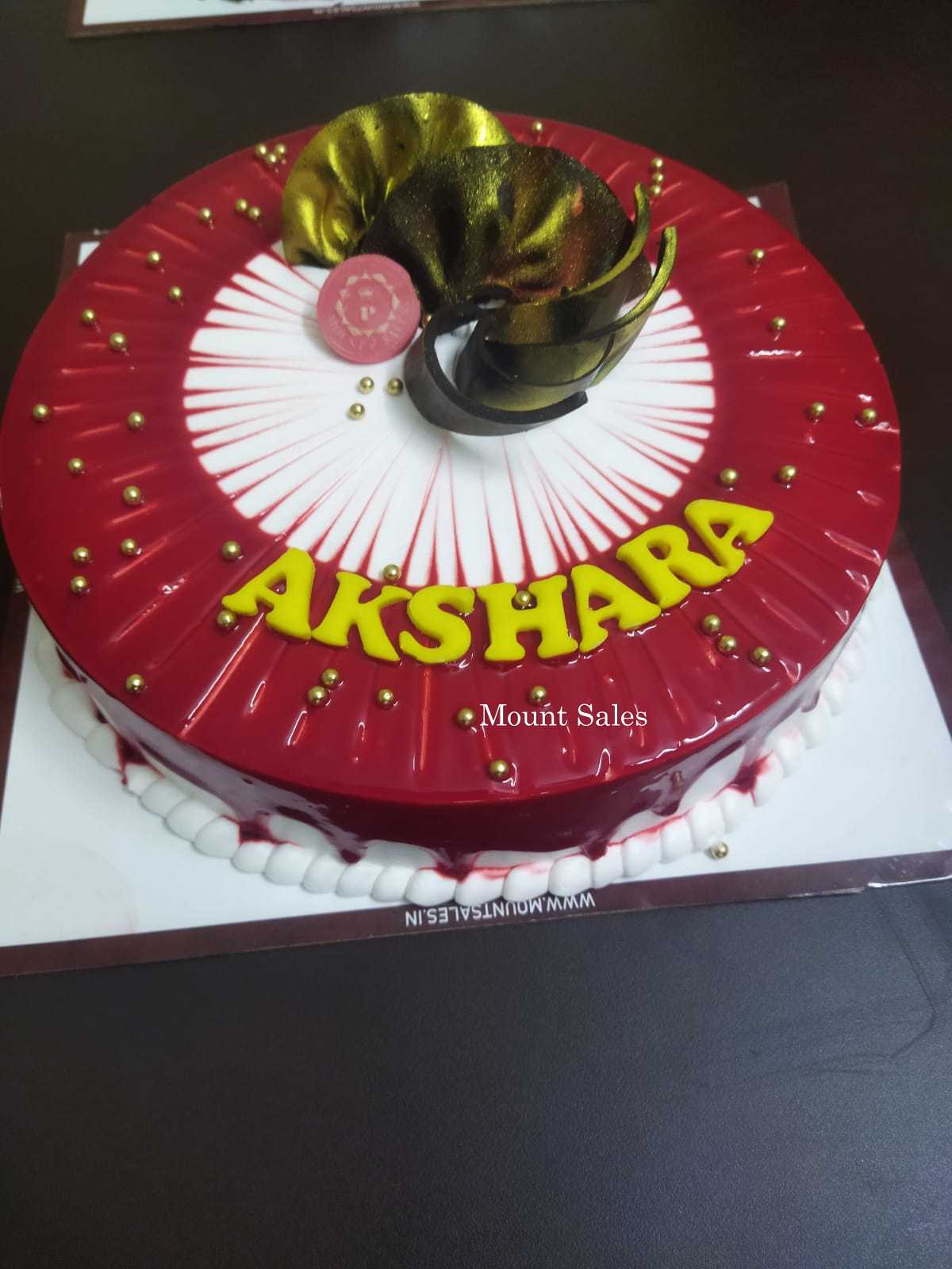 Premium RED N White Velvet Cake