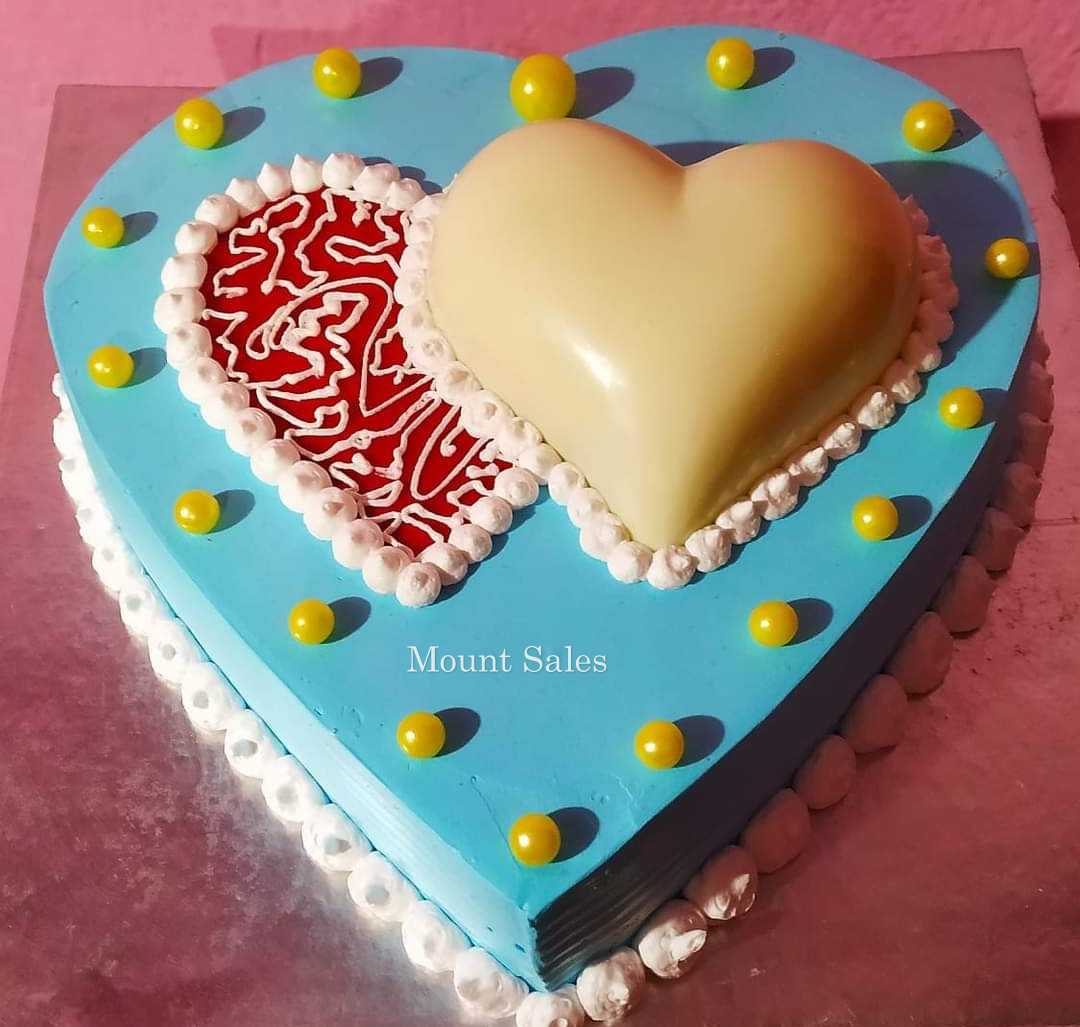 Premium RED N White Velvet Cake