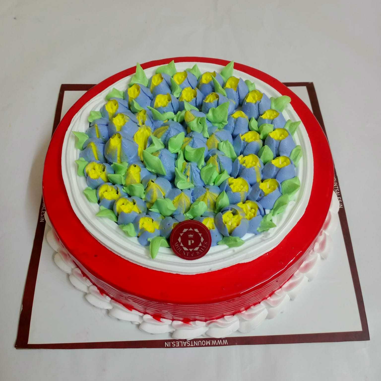 Premium RED N White Velvet Cake