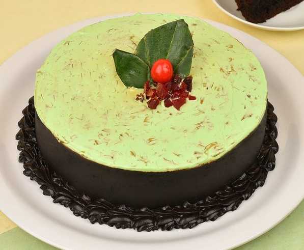 Premium RED N White Velvet Cake