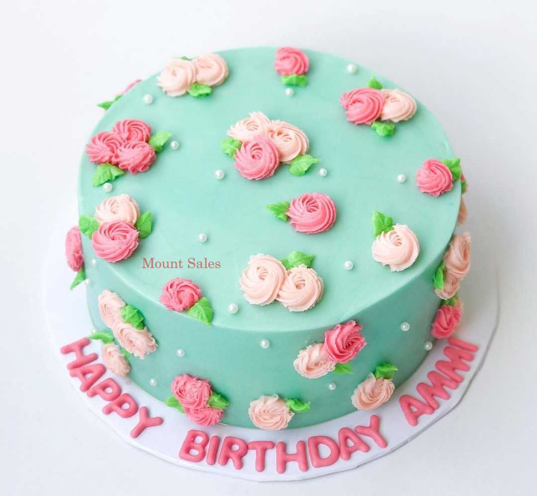 Premium RED N White Velvet Cake