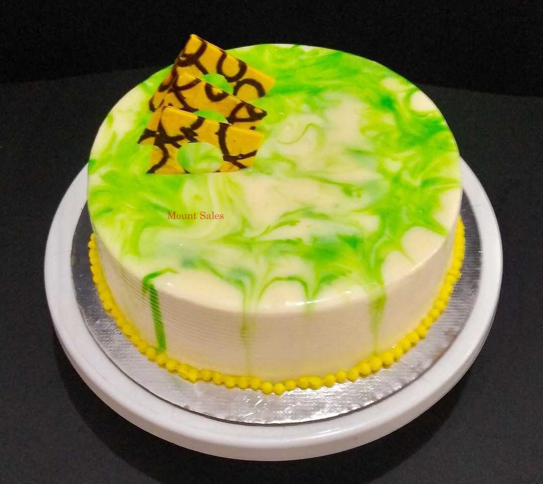 Premium RED N White Velvet Cake